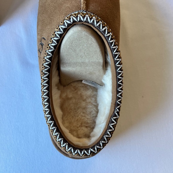 Ugg Tasman Chestnut sz 10 Shoes - worn once - Picture 7 of 11
